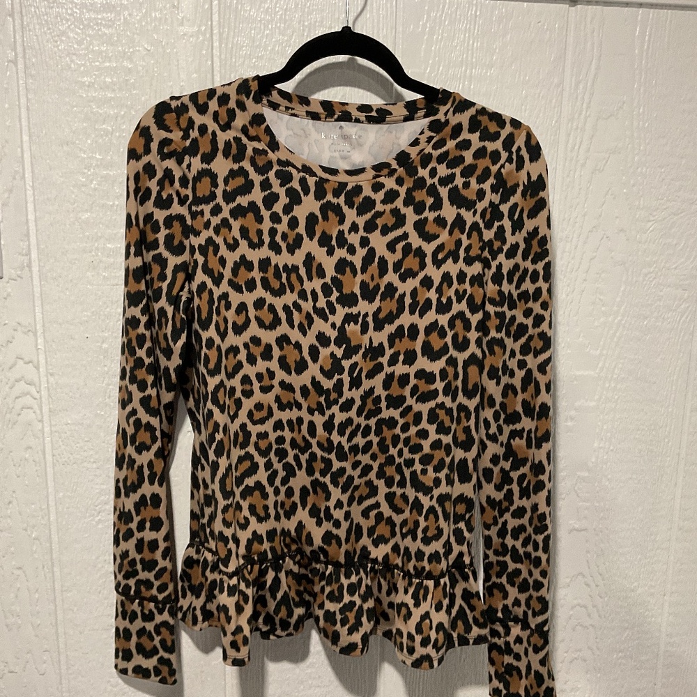 KATE SPADE LEOPARD RUFFLE HEM TOP ( MEDIUM) USED